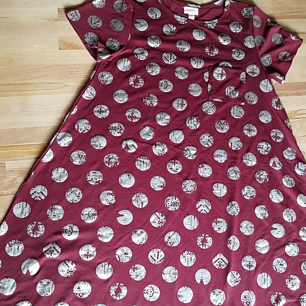 EUC LLR M Vintage Elegant Maroon Carly